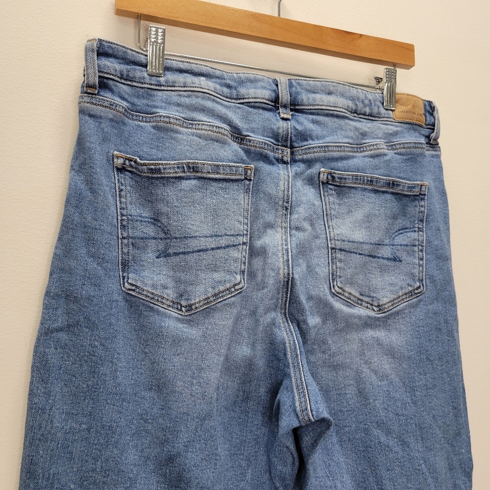 ***SOLD***American Eagle Mom Jean Stretch - Picture 5 of 9